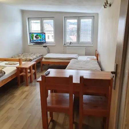 Lägenhet Apartman Plasy *